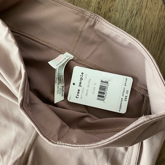 Free people| Small| mocha keyhole leggings| NWT. - Picture 3 of 5